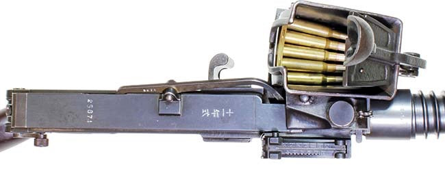 WW2 original artifact – Extreme rare: Japanese feed system for the Nambu LMG – interior page