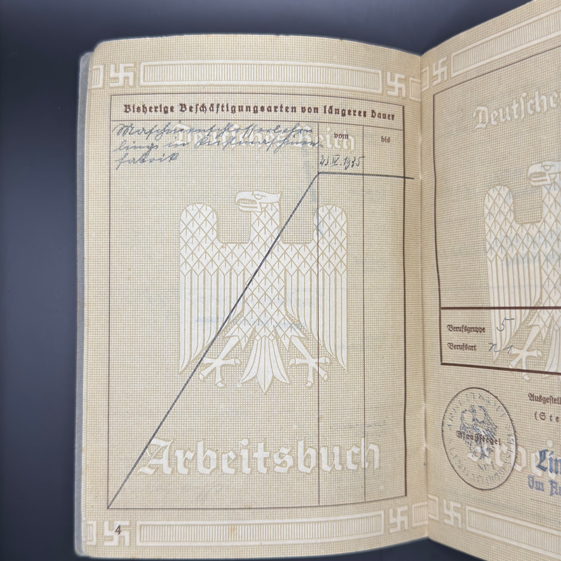 WW2 original artifact – Arbeitsbuch Locksmith – interior page