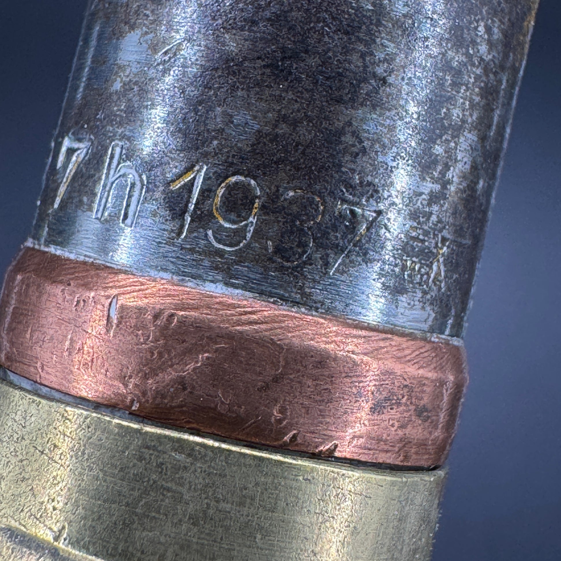 WW2 original artifact – 20mm FLAK High-Explosive Round with Dissected Tracer – interior page