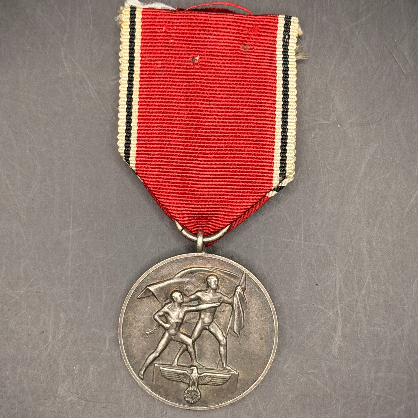 WW2 original artifact – Anschluss Medal (Austria Annexation) with Original Ribbon – AxisArtifacts