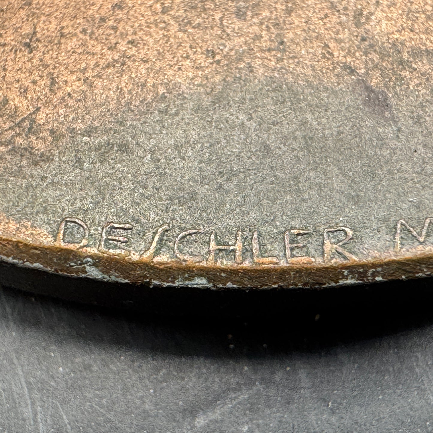 WW2 original artifact – Large Bronze Table Medal – “Tag der Arbeit” 1 May 1938 – Deschler München – interior page