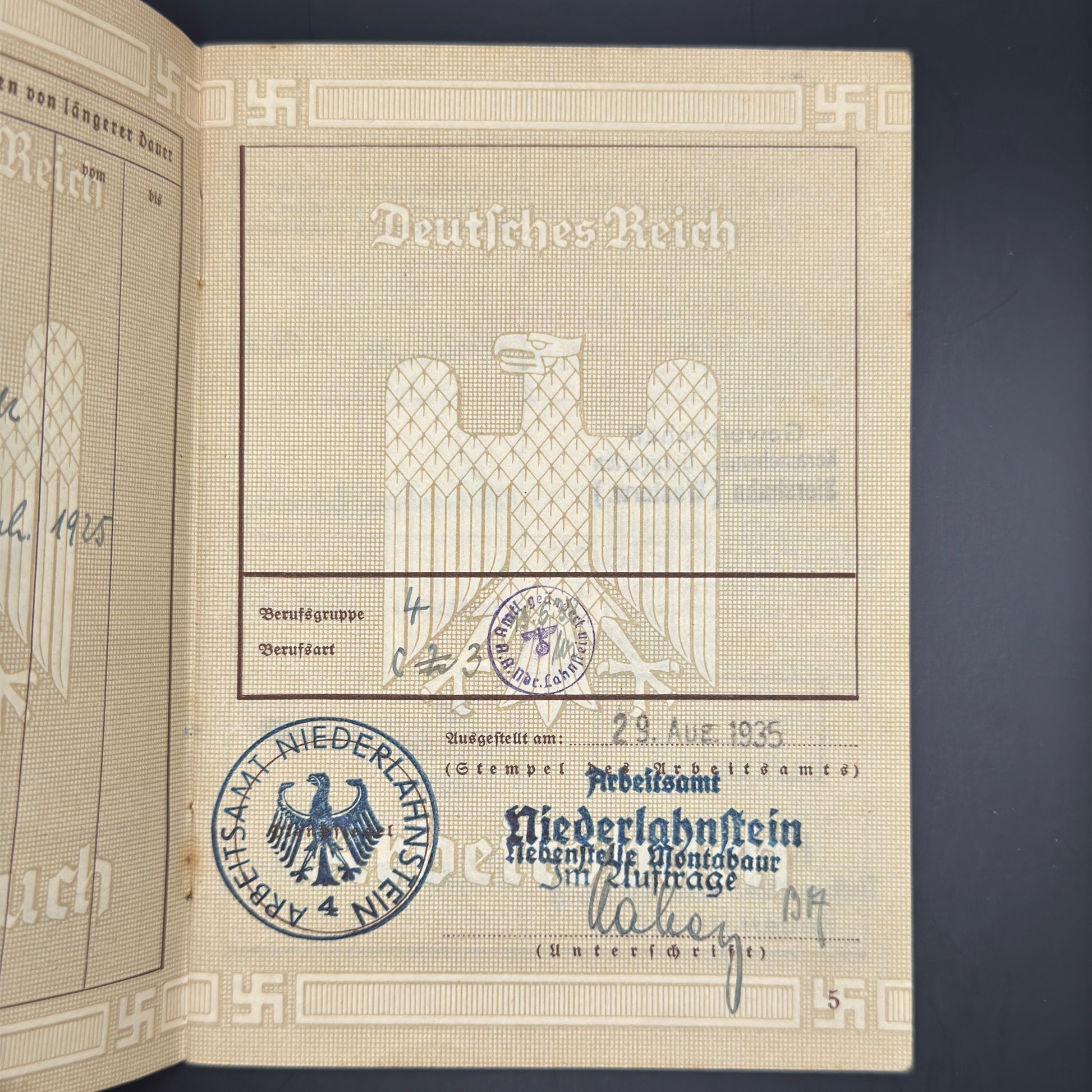 WW2 original artifact – Arbeitsbuch Mechanic + foto! – interior page