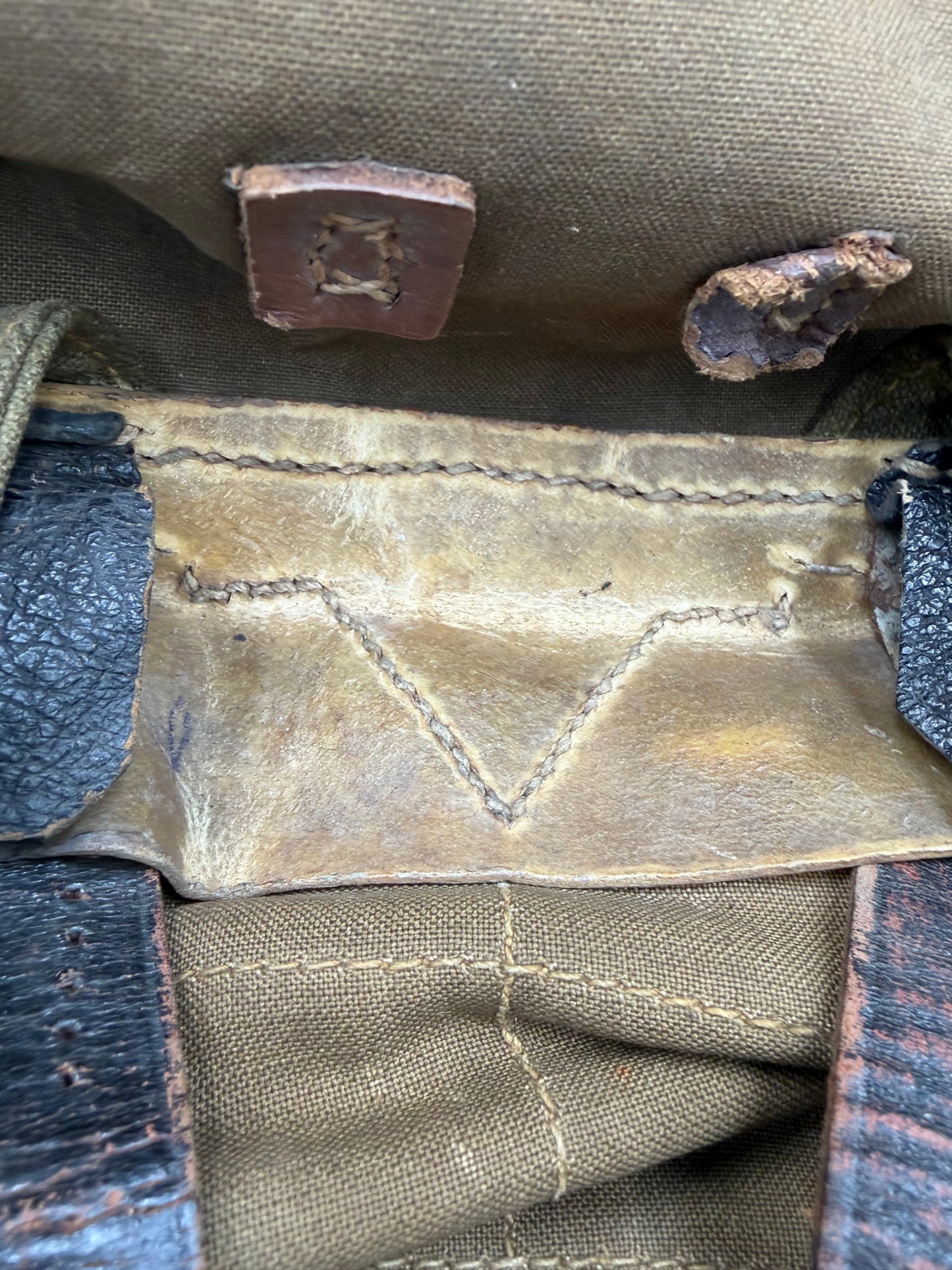 WW2 original artifact – Wehrmacht Tornister (Affe) 1942 Kimnach u Brunn – interior page