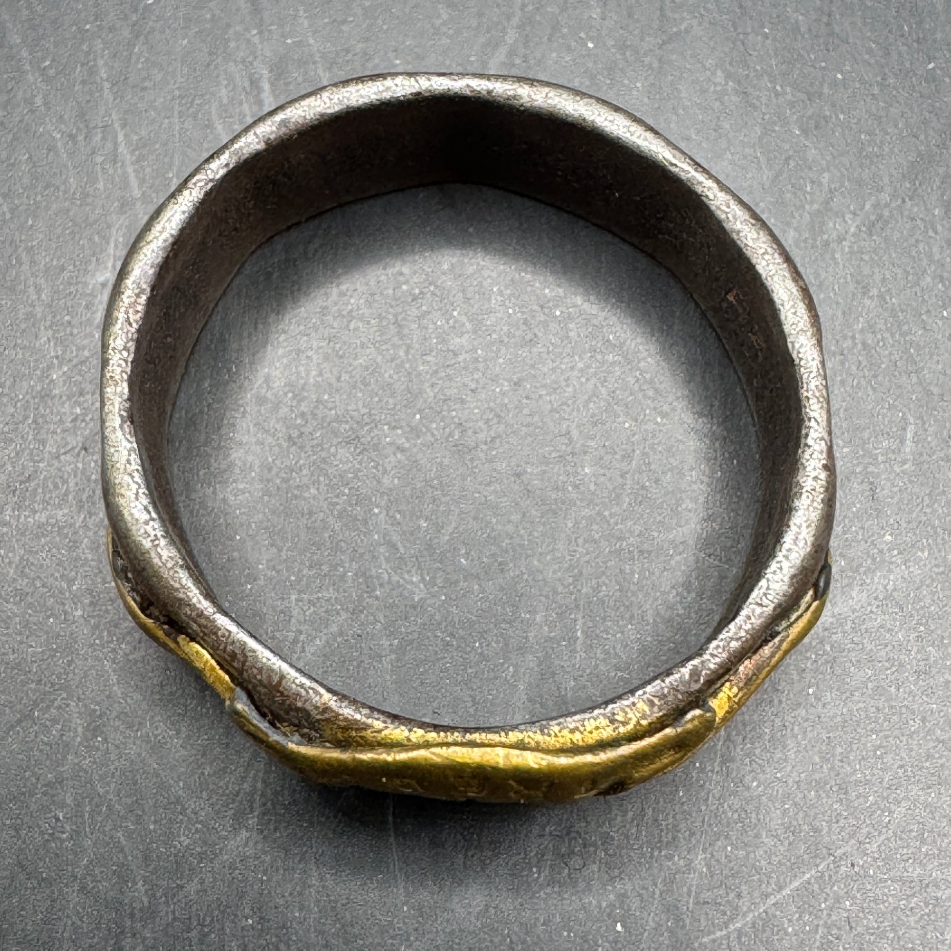 WW2 original artifact – Trenchart ring with iron cross 18mm – interior page