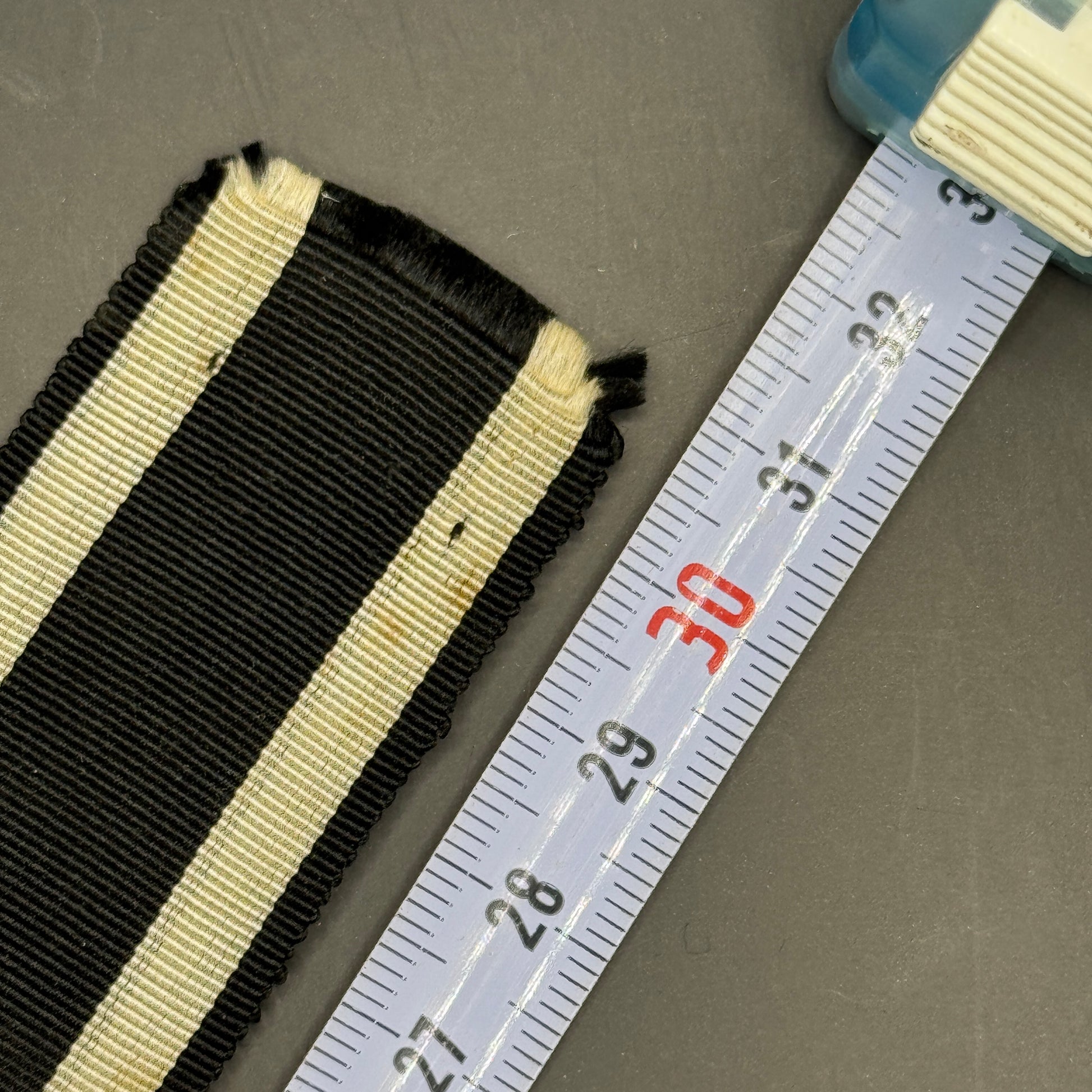 WW2 original artifact – Ribbon for EK2 Imperial 1914 – interior title page