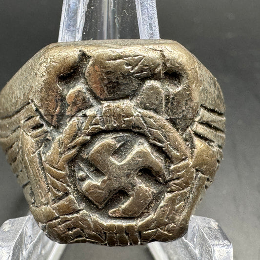 WW2 original artifact – Hitler Youth Leaders' ring 21mm – interior detail