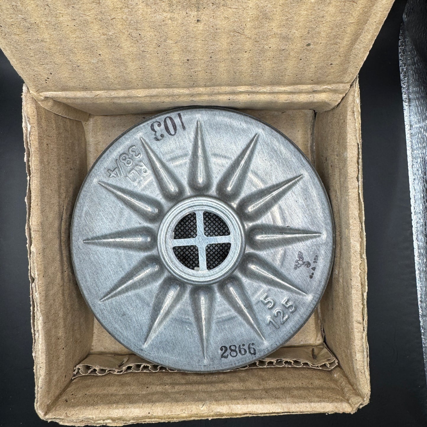 WW2 original artifact – MINT German Civil Gasmask filter in original box – AxisArtifacts