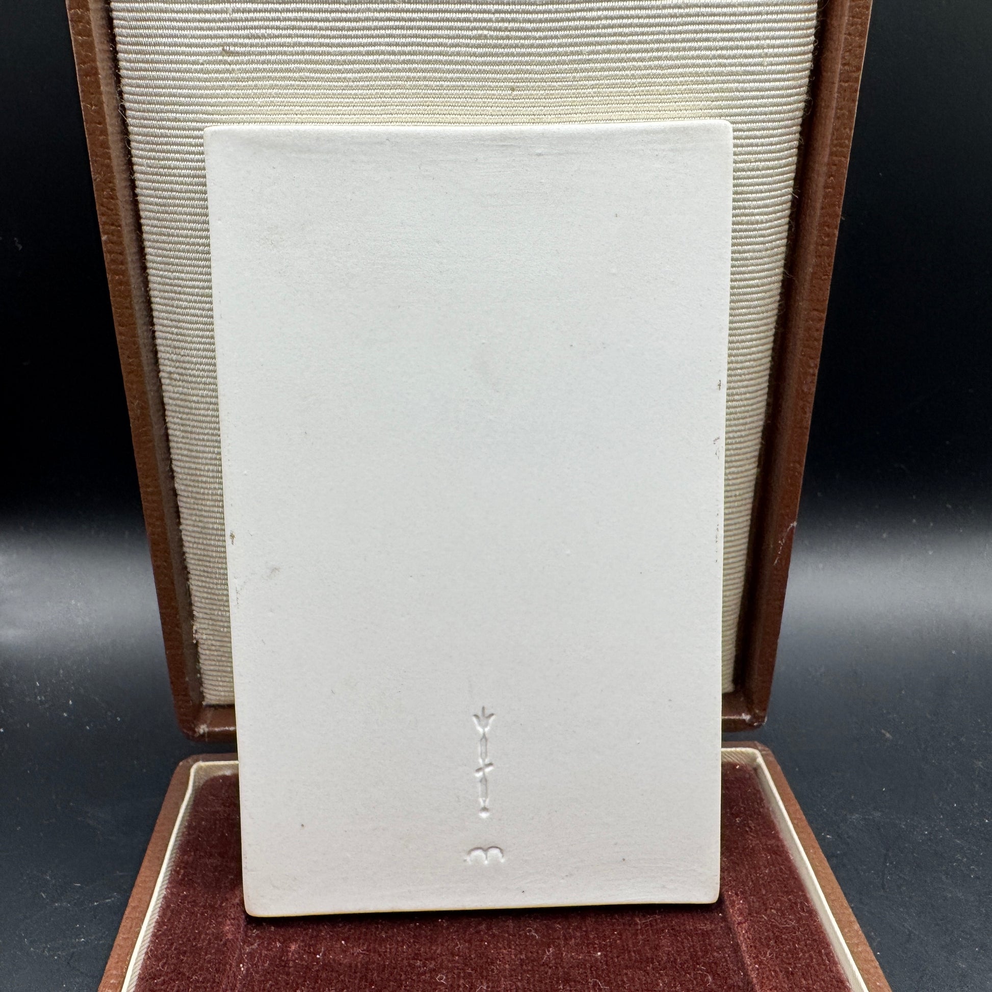 WW2 original artifact – Extremely rare!! Reichsverband für das deutsche hundewesen with original case – interior page