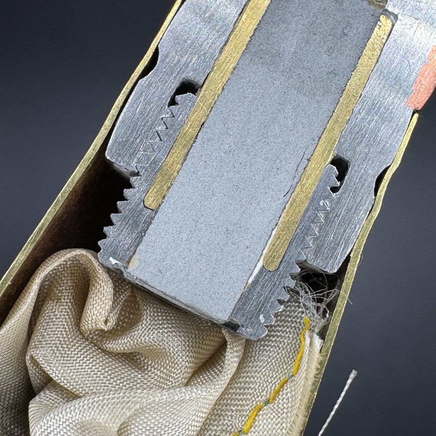 WW2 original artifact – 20mm FLAK High-Explosive Round with Dissected Tracer – interior page