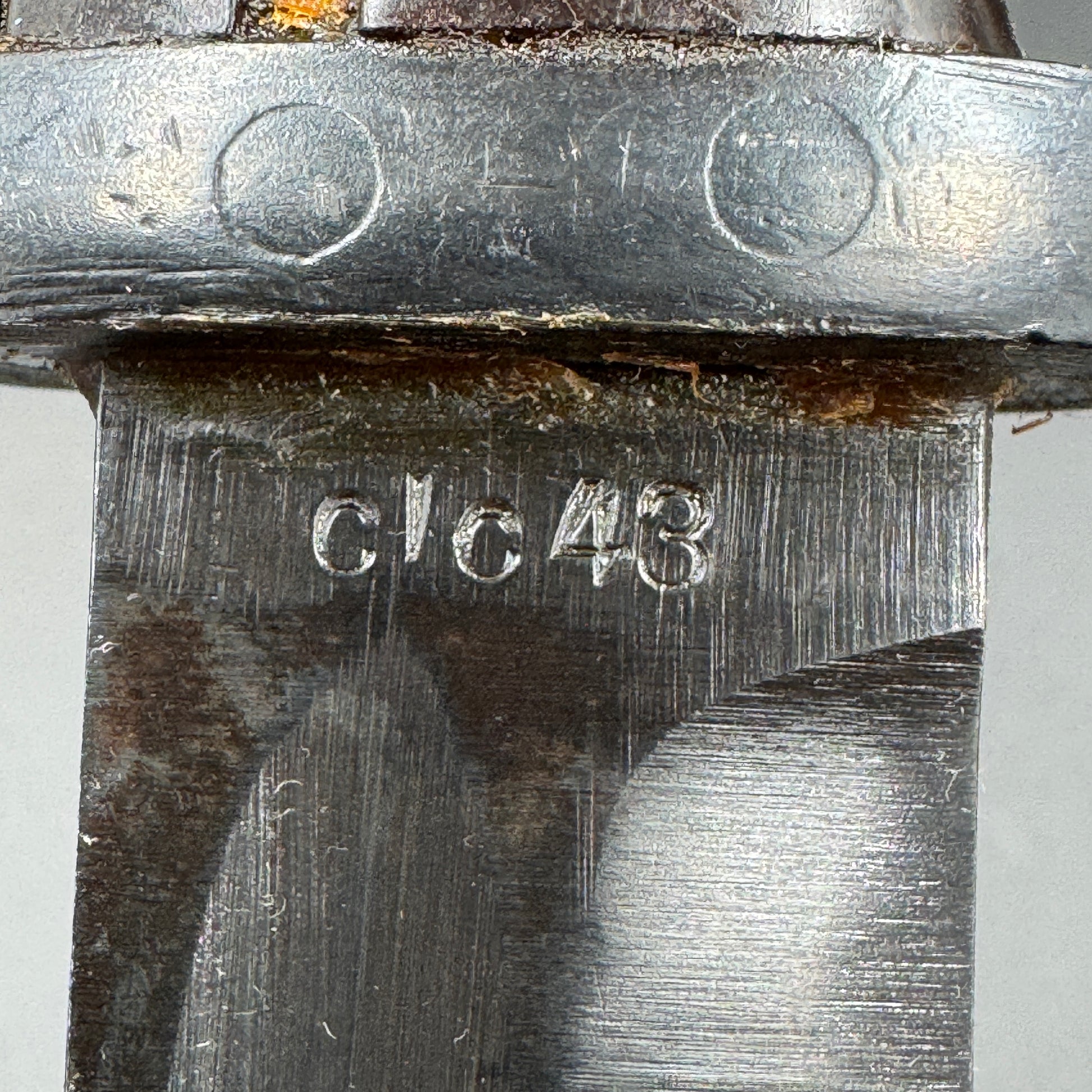 WW2 original artifact – Almost Mint K98 Bayonet with frog – interior page