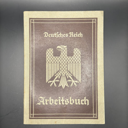 WW2 original artifact – Arbeitsbuch Domestic servant – AxisArtifacts