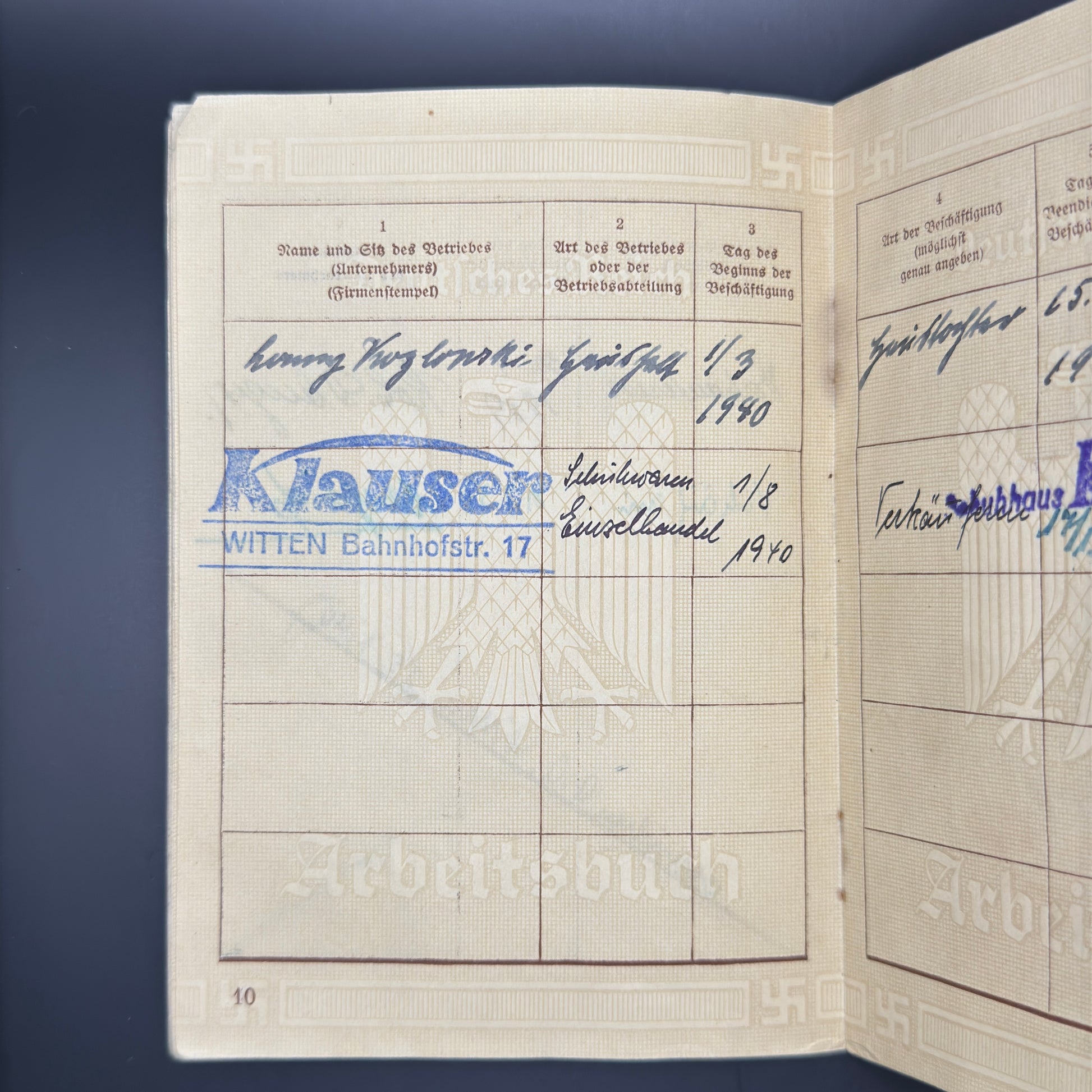 WW2 original artifact – Arbeitsbuch Shoe saleswoman – interior page