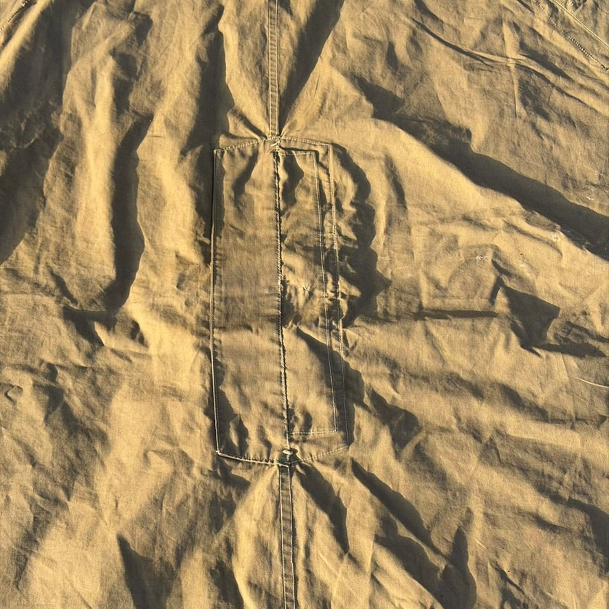 Central seam and stitching of German Zeltbahn shelter half, showing construction details