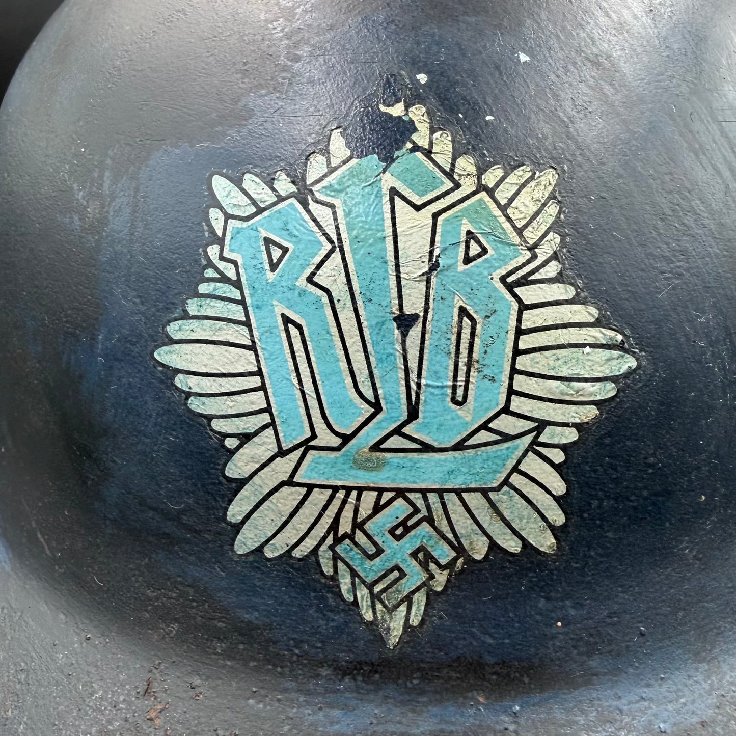 Close-up of original Luftschutz RLB decal with period wear