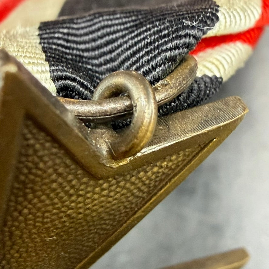 Ribbon suspension detail German War Merit Cross WWII