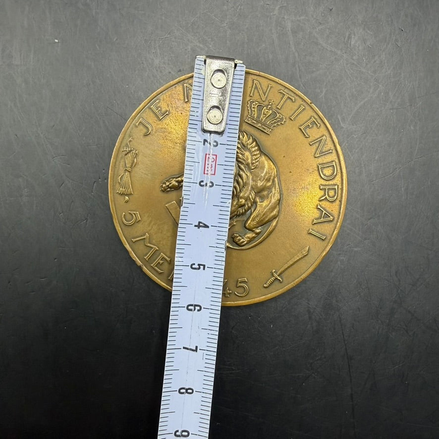 Dutch Liberation Medal 5 May 1945 – 6 cm Bronze