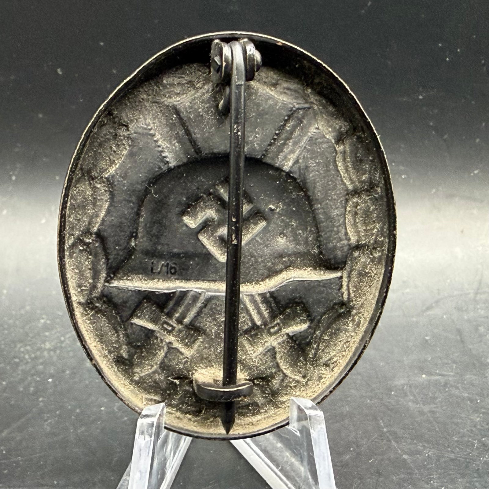 Rear view showing L/16 maker mark and pin assembly