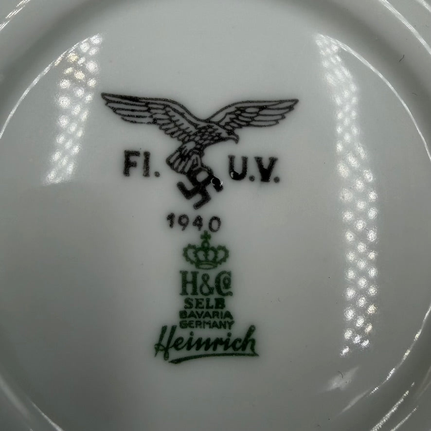 WW2 original artifact – WW2 Luftwaffe Porcelain Serving Tureen – Heinrich & Co, Selb Bavaria – 1940 – Mint Condition – interior detail