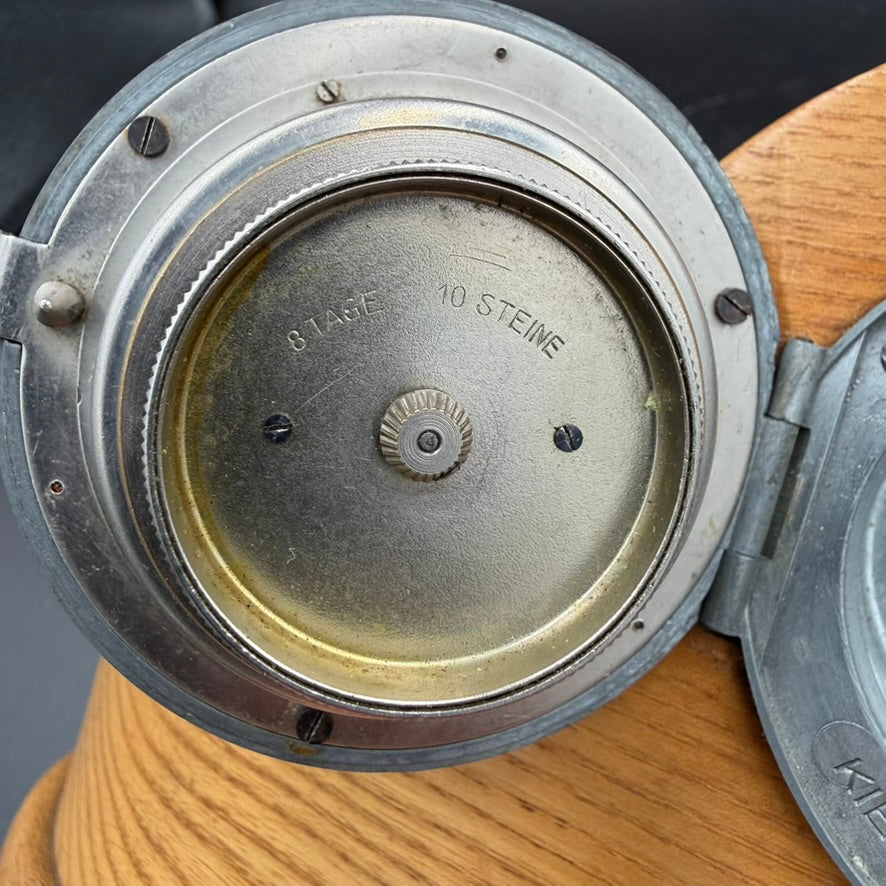 Kienzle clock movement marked 8 Tage 10 Steine