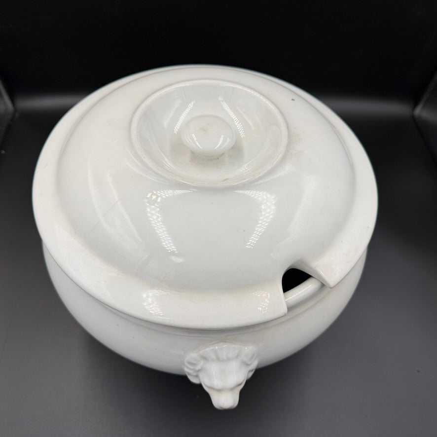 WW2 original artifact – Rare 1941 RAD Soup Tureen by Hutschenreuther Bavaria – Complete with Original Lid – interior page