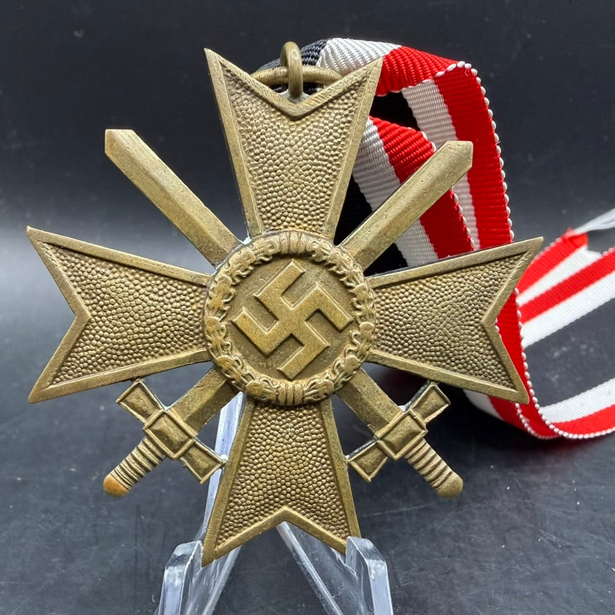 Front German KVK2 mit Schwertern WWII War Merit Cross