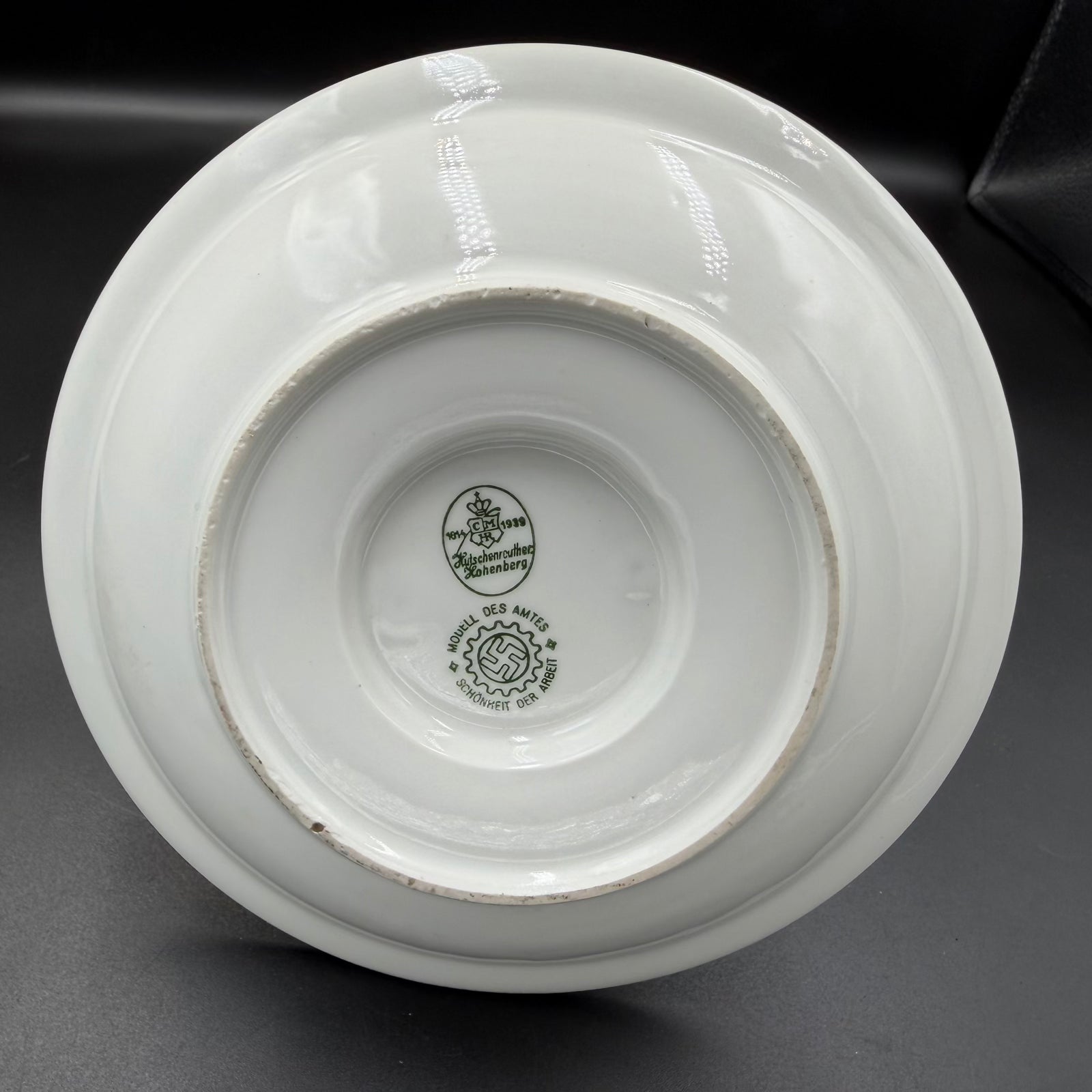 WW2 original artifact – Rare WW2 “Schönheit der Arbeit” Porcelain Gravy Boat – Hutschenreuther Hohenberg – 1939 Model – Excellent Condition – interior title page
