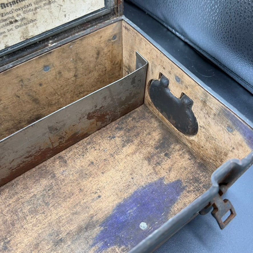 Interior wooden lining and metal divider of German WWII Verbandkasten