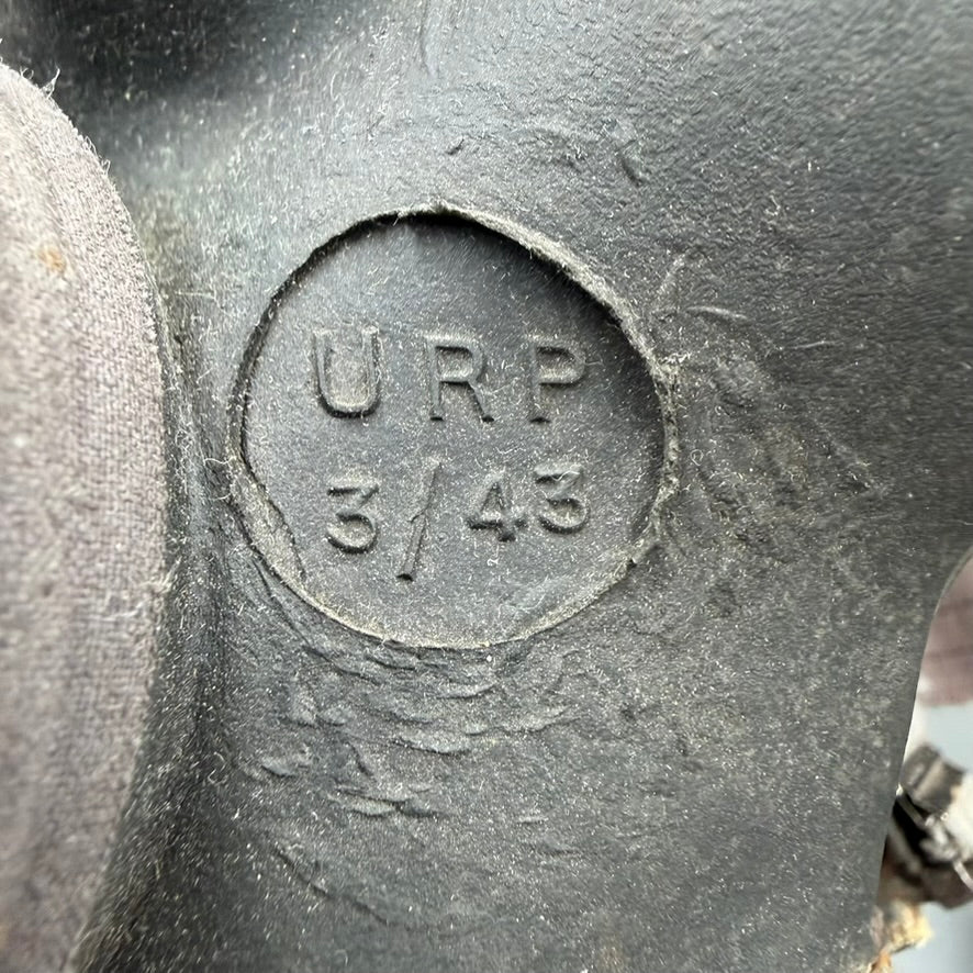 Interior stamp of British gas mask dated 1943