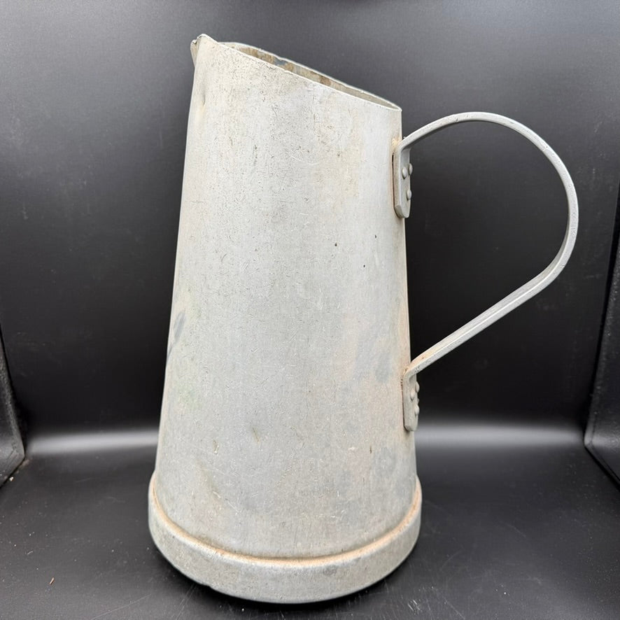 WW2 German aluminium measuring jug with pouring spout and riveted handle
