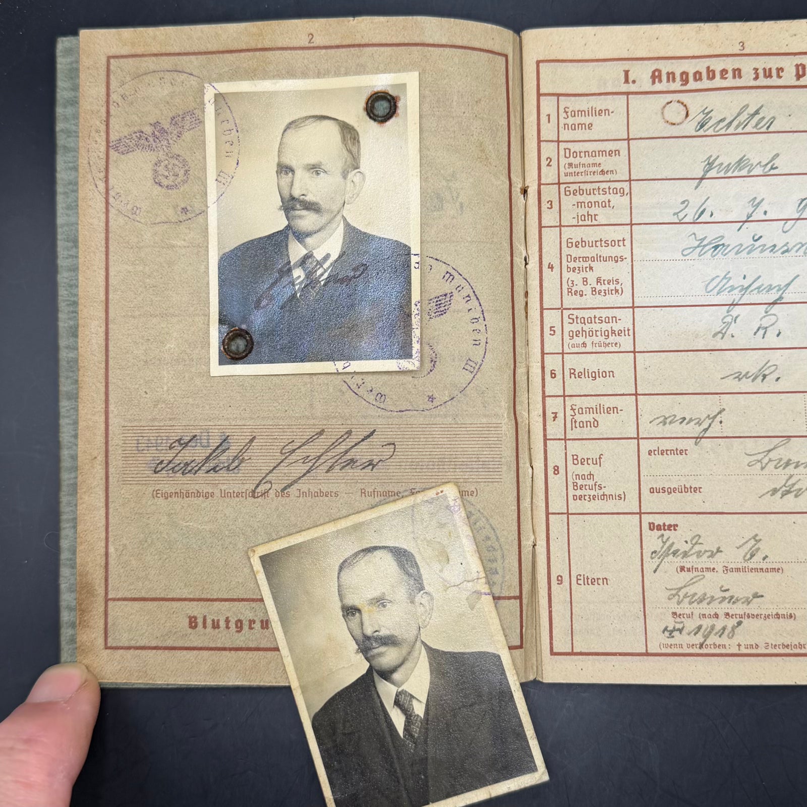 Loose original portrait photograph of Jakob Echter