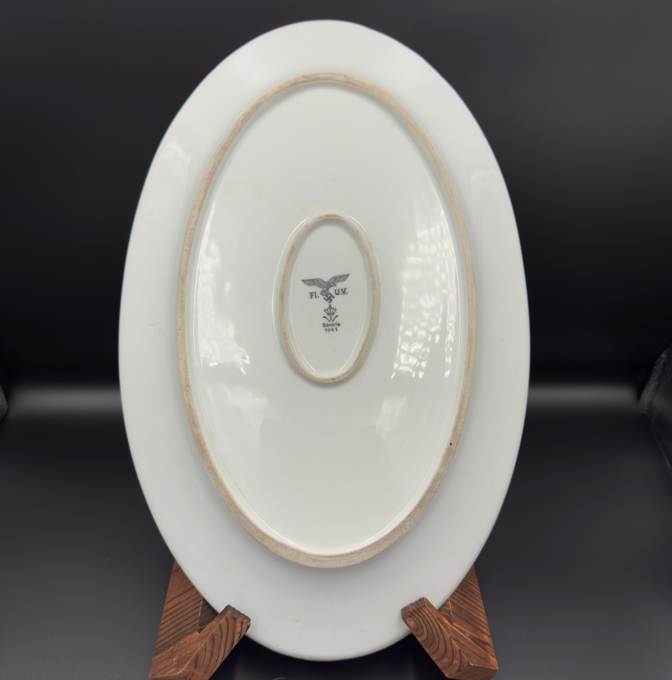 WW2 original artifact – Meat platter Luftwaffe 1941 – interior detail