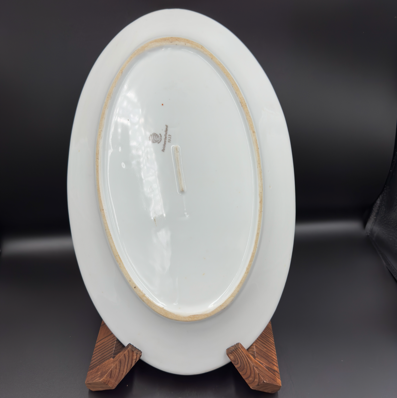 WW2 original artifact – Meat platter RAD 1937 – interior detail