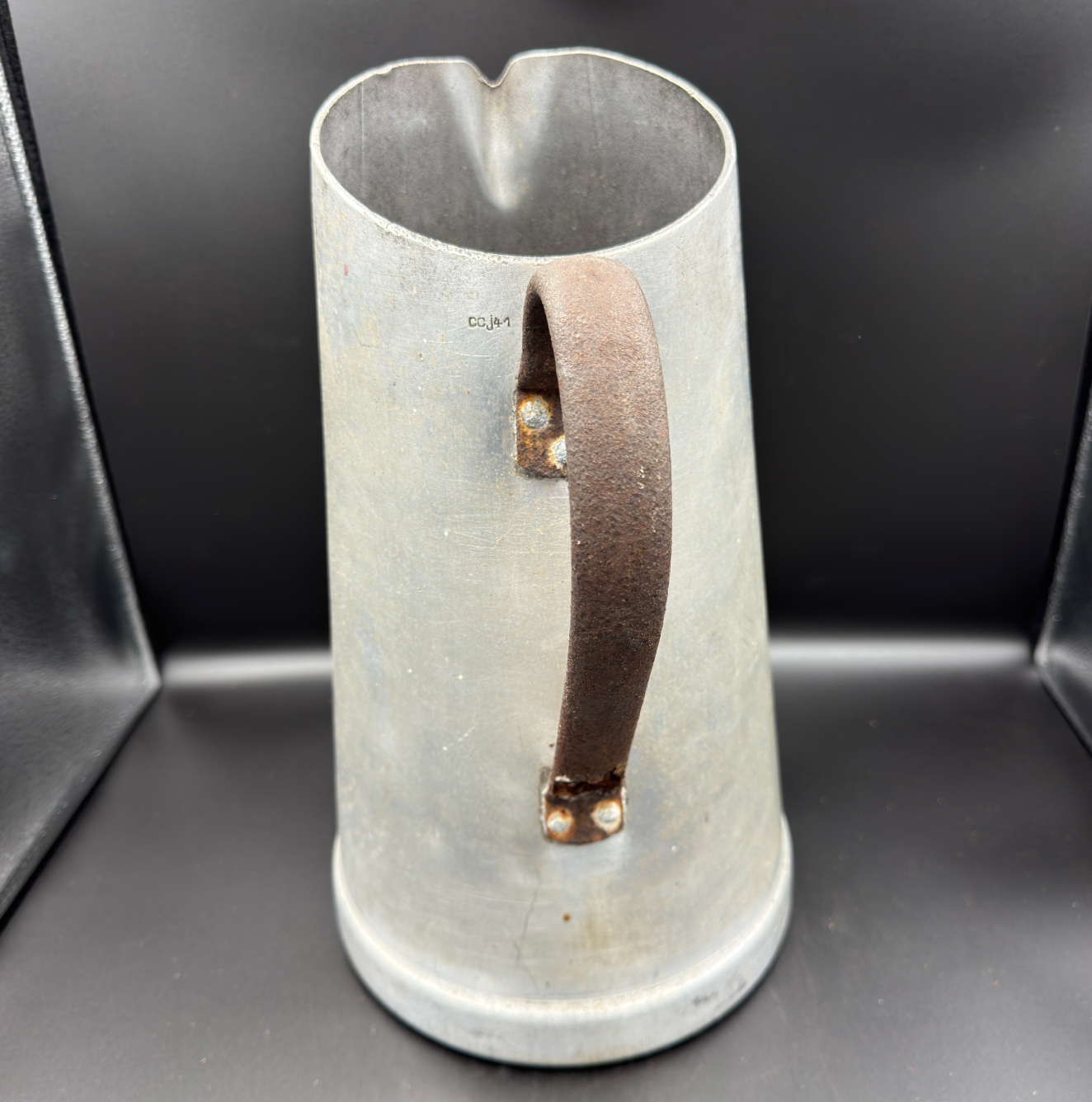 WW2 original artifact – Luftwaffe water can 1941 – interior detail