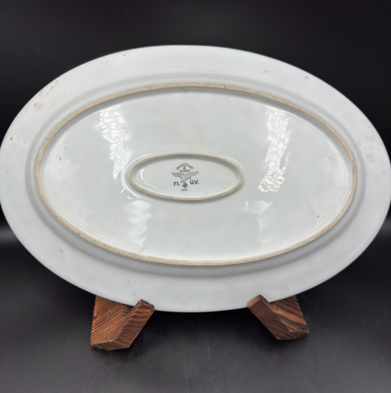 WW2 original artifact – Luftwaffe meat plate 1940 – interior detail