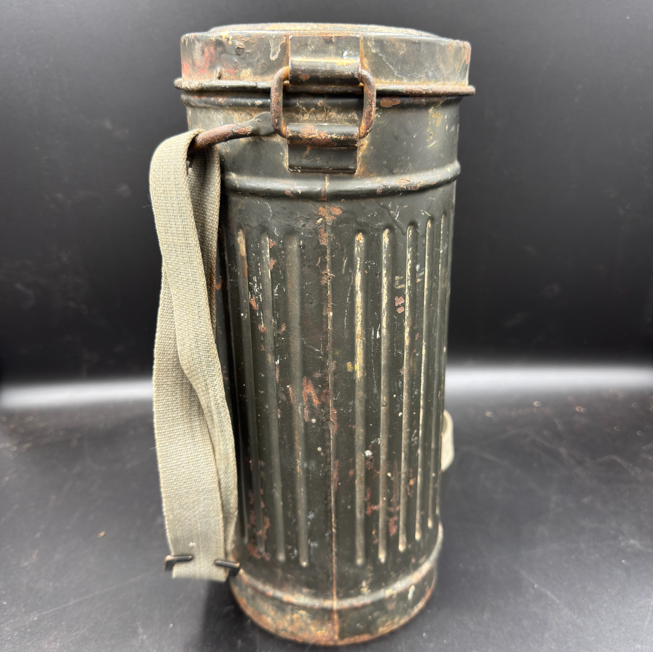 WW2 original artifact – German Gassmask with canister – interior title page