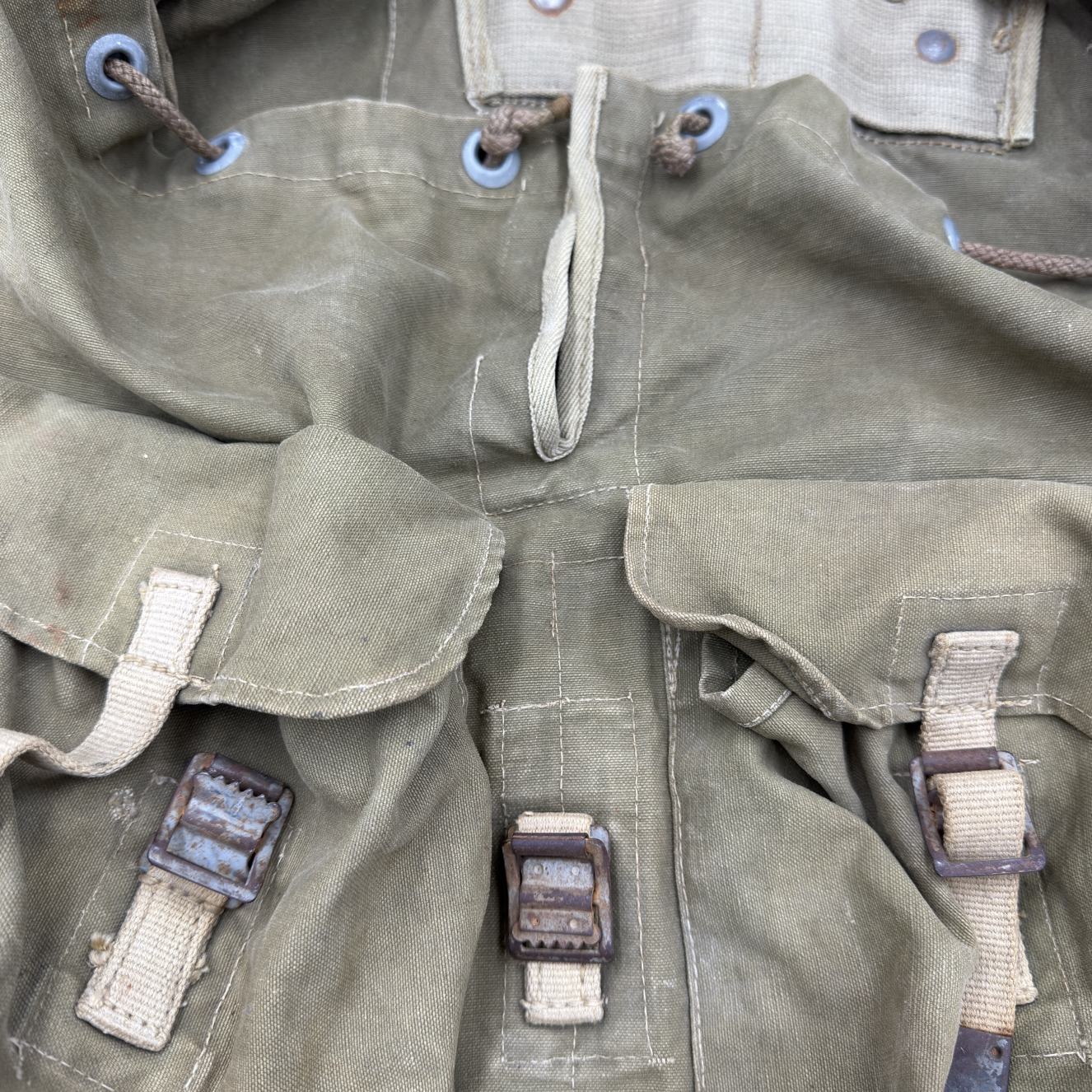 WW2 original artifact – Wehrmacht Original Tropical Backpack Afrikakorps – interior title page