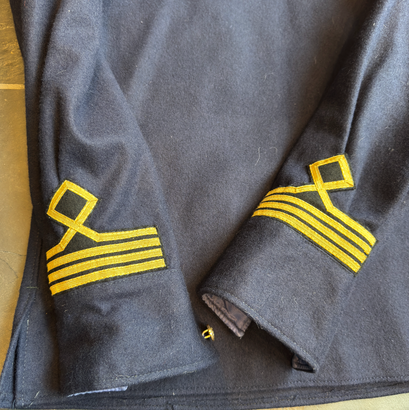 WW2 original artifact – Post war Sovjet Marine shirt – interior title page