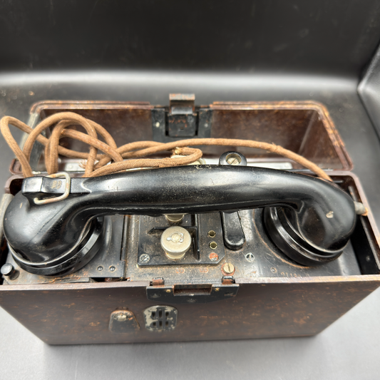 WW2 original artifact – Working German Field Telephone (FF33) 1941 – AxisArtifacts