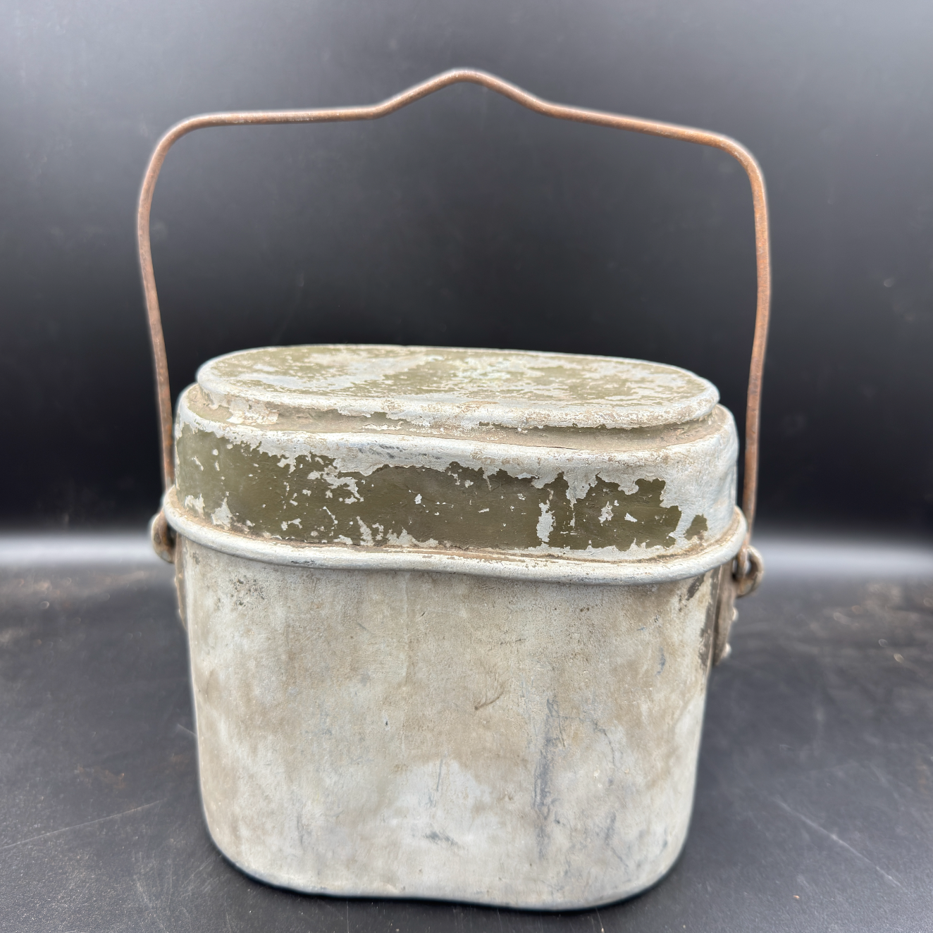 WW2 original artifact – German Mess Kit C&C.W.40 (1940) – interior detail