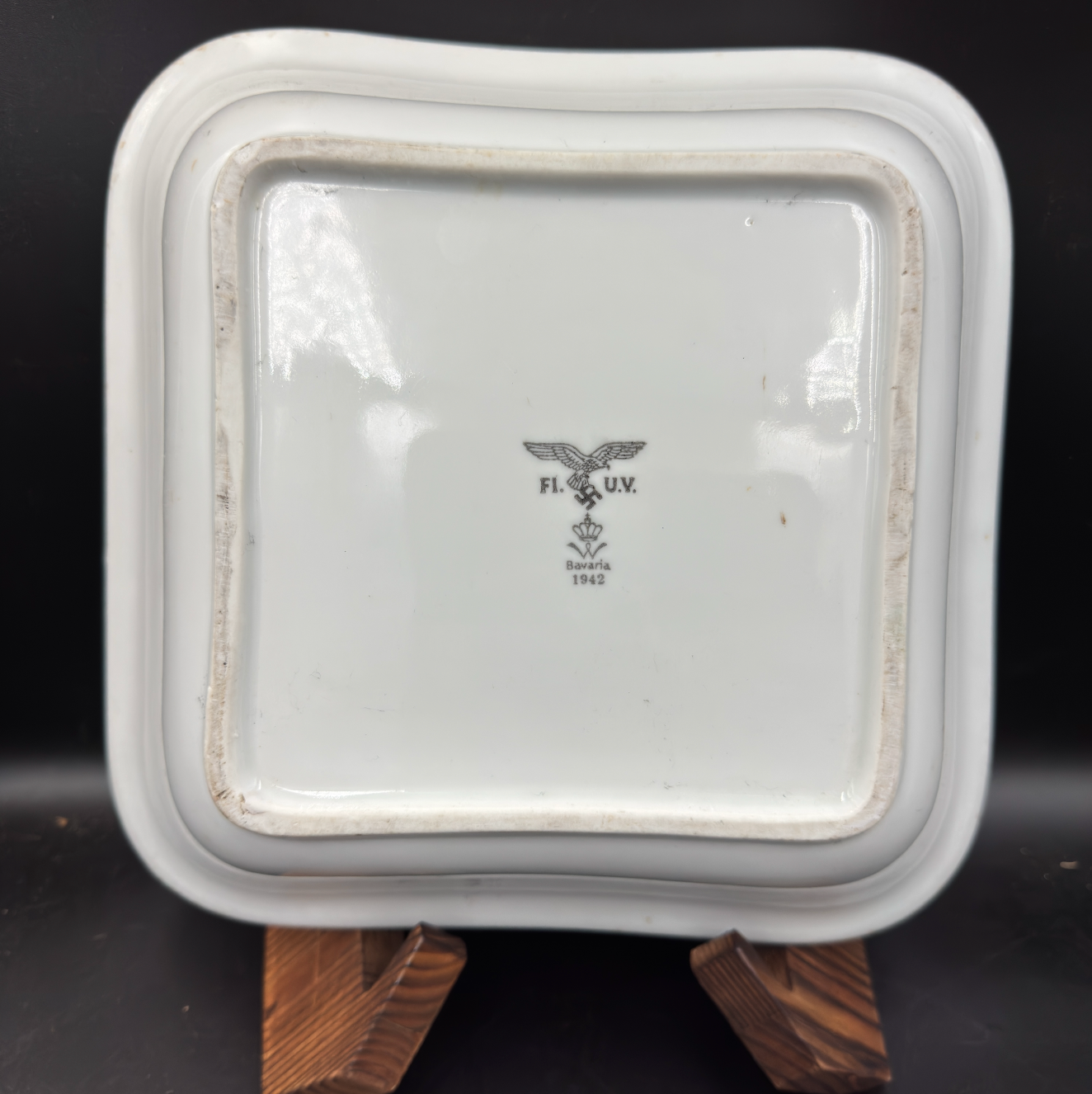WW2 original artifact – Luftwaffe Messhall Porcelain Salad Bowl 1942 – interior detail