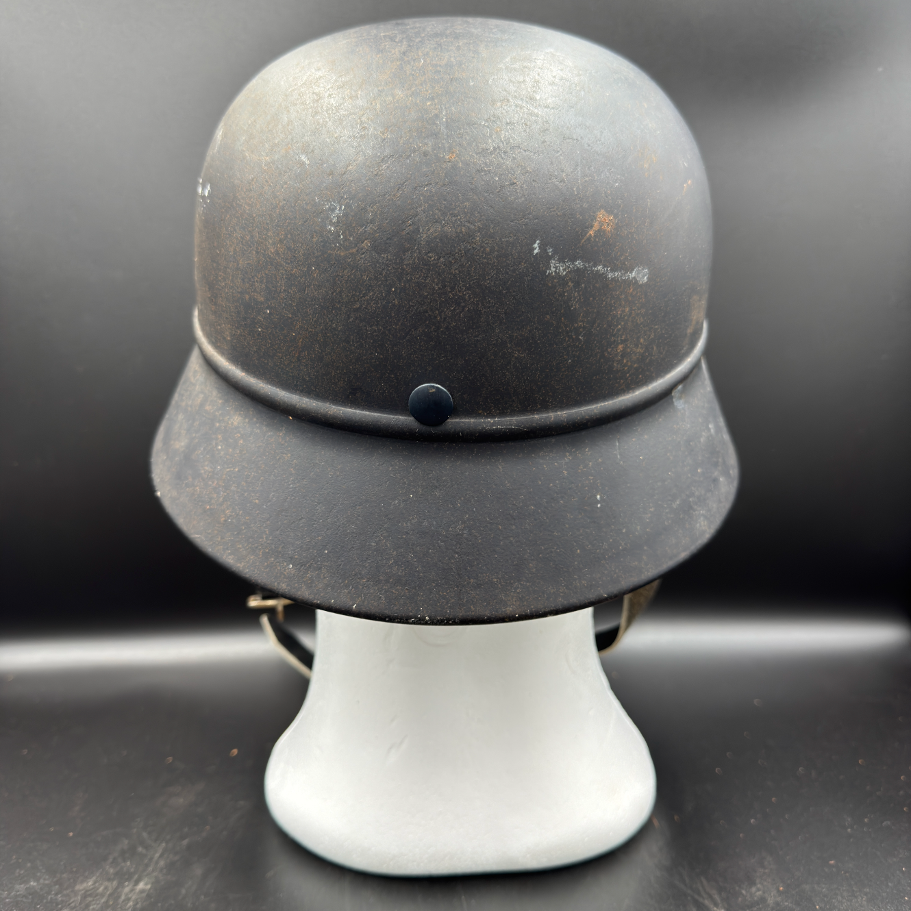 WW2 original artifact – M40 ‘beaded’ Luftschutz steel helmet Q66 – interior page